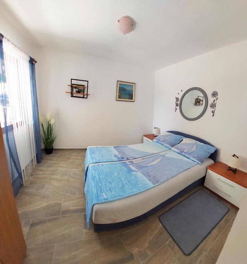 Apartments Maltasic Vir Exterior foto
